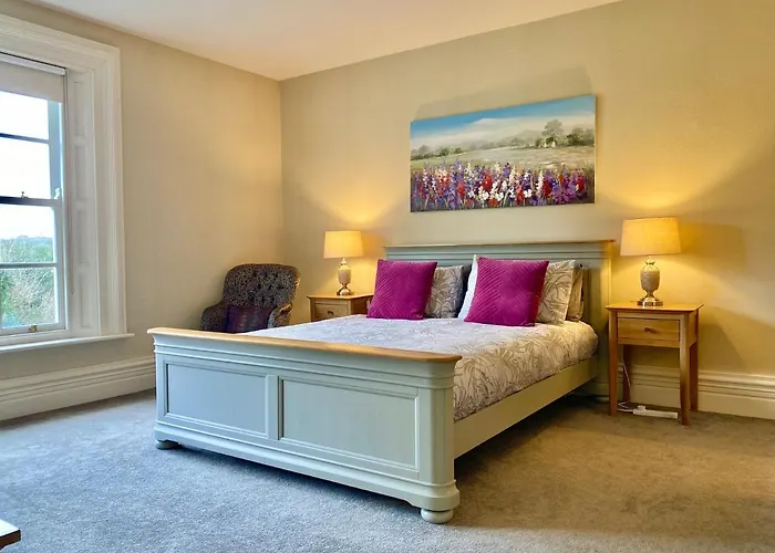 Bailey\'S Court, Guest Accommodation
